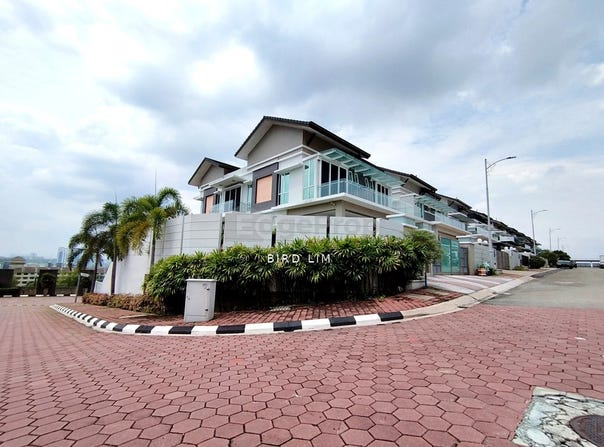 Jalan Ridgeview 4, Kajang, Selangor 43000