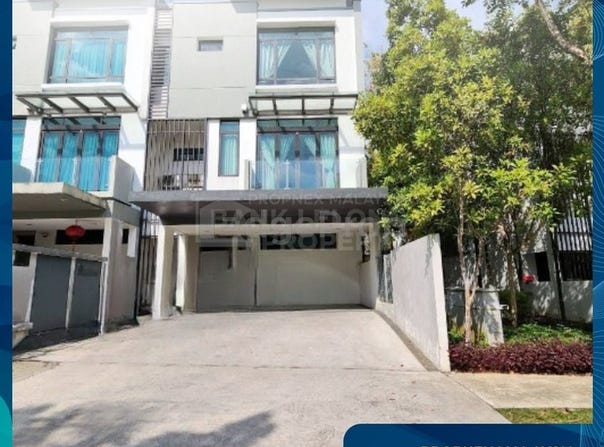 Off Jalan Kolam Air, Taman Melawati, Kuala Lumpur 53100