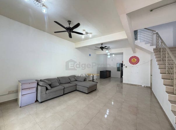 Jalan Sentral, Iskandar Puteri, Johor 79100