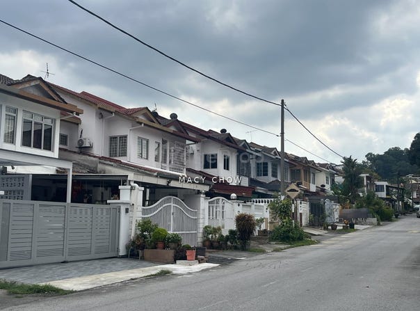 Jalan BS, Seri Kembangan, Selangor 41200