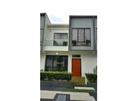 Jalan SE2, Seri Kembangan, Selangor 43300