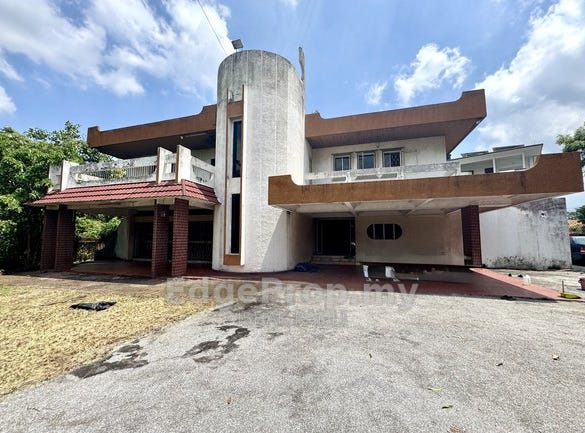 j, Klang, Selangor 41200