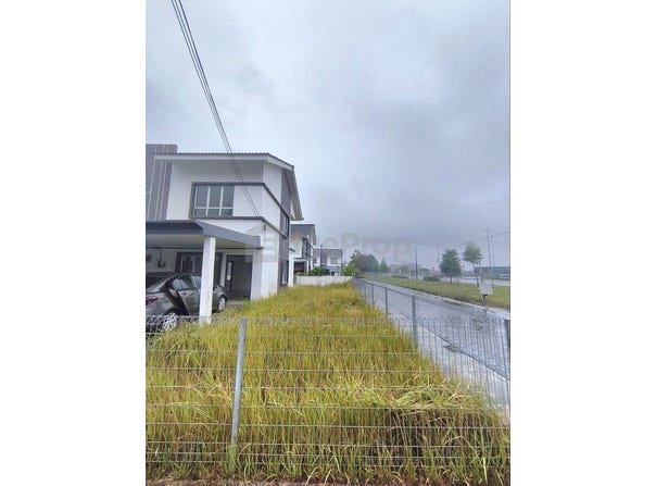 Jln Irama 5, Bandar Puncak Alam, Selangor 42300