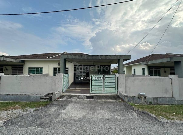 Lahat, Ipoh, Perak 31500