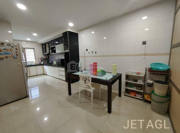Bukit Tinggi 3, Klang, Selangor 41200