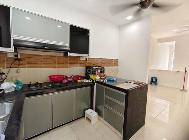 Jalan TPP 6, Puchong, Selangor 47100