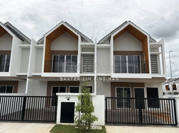 Jalan Ruby, Kampung Selangor Dredging, Dengkil, Selangor 43800