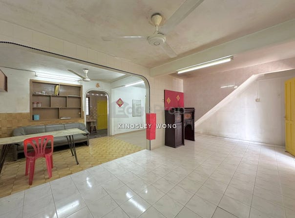 1581,JALAN RAJA PEREMPUAN MAZWIN, TAMAN KLEDANG, MENGLEMBU, 31450, Kinta, Perak 31450