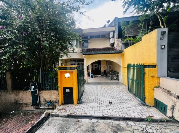 Jalan Bunga Anggerik, Ampang, Selangor 68000
