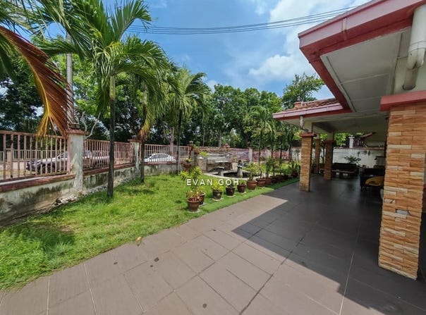 Jalan Mutiara, Puchong, Selangor 47100