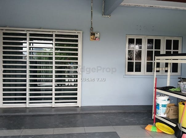 JALAN KUALA KANGSAR, TAMAN TASEK DAMAI, 30010 IPOH PERAK., Ipoh, Perak 30010