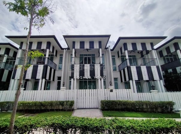 Semenyih, Selangor 43700
