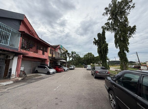 J, Skudai, Johor 81300