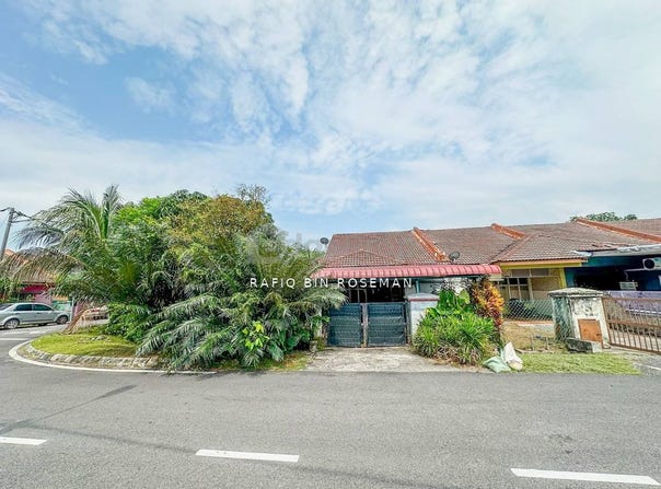 Jalan 1, Sabak Bernam, Selangor 45200