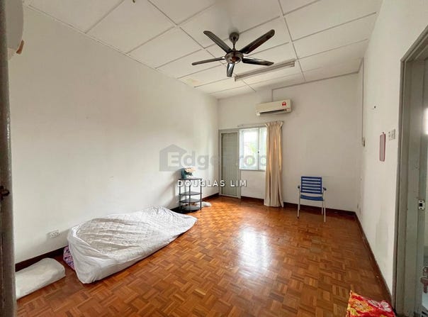 Jalan USJ 2/1, USJ, Selangor 47600