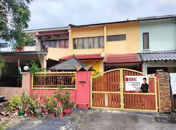 Jalan Cempaka, Ampang, Selangor 55100