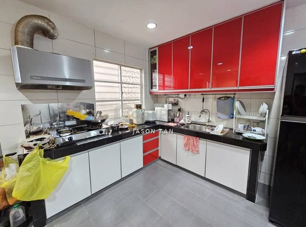 Seri Kembangan, Selangor 43300