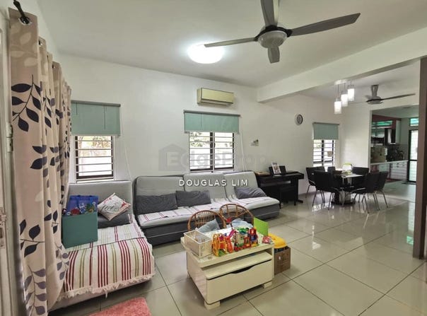 Jalan Anggerik Tania, Kemuning, Shah Alam, Selangor 40460