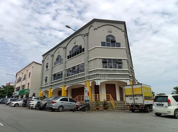Seri Kembangan, Selangor 43300