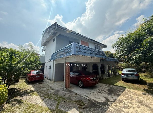 Jalan Bunga Raya, Shah Alam, Selangor 40000