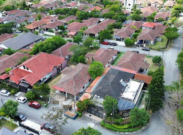Off Persiaran Kota Perdana, Seri Kembangan, Selangor 43300