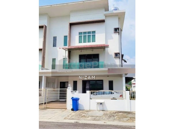 Jalan Kuala Selangor, Sungai Buloh, Selangor 40160
