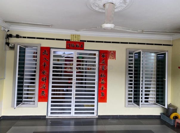 Jalan Perdana, Puchong, Selangor 47100