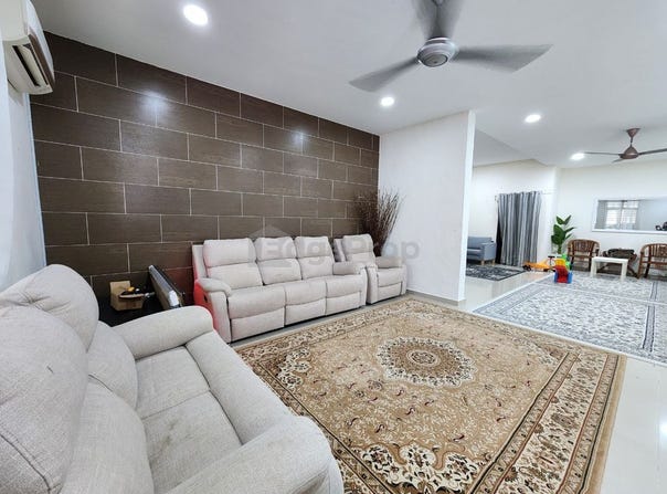 Jalan Pinggiran Putra, Kajang, Selangor 43800