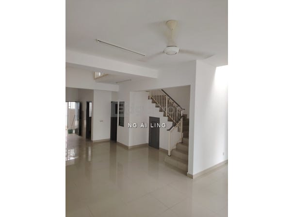 Jalan setia utama u13/37, Setia Alam/Alam Nusantara, Selangor 40170