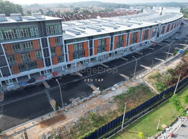 Jalan Tasik Puteri, 48300 Rawang, Selangor, Rawang, Selangor 48300