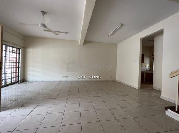Jalan Puteri 6, Puchong, Selangor 47100