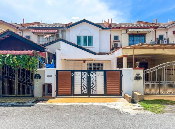 Rawang, Selangor 48020