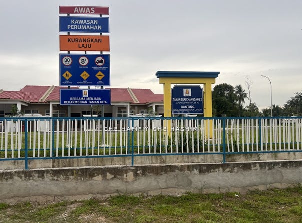 Kampong Bukit Changgang, Banting, Selangor 43900