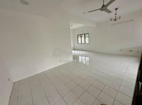 Seri Kembangan, Selangor 43300