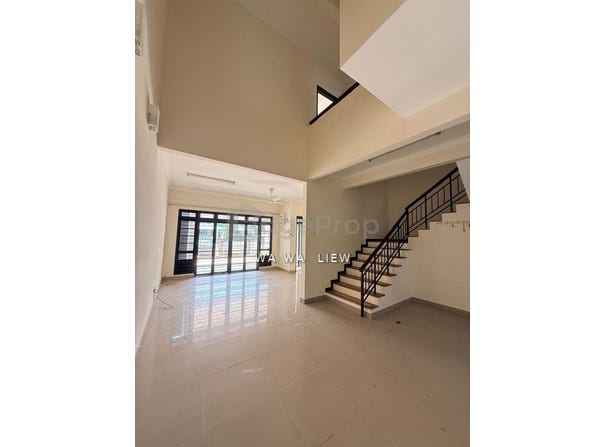 Jalan Bk 5, Puchong, Selangor 47180