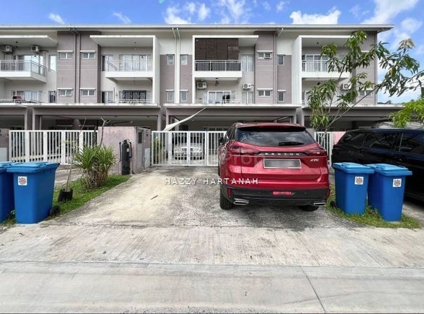 Persiaran Mokhtar Dahari, Kapar, Selangor 42200