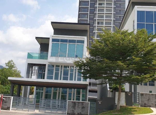 Jalan HK off Jalan Melawati, Taman Melawati, Selangor 68000