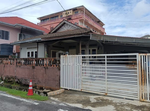 Lorong Dato Mufti, Ampang, Selangor 68000