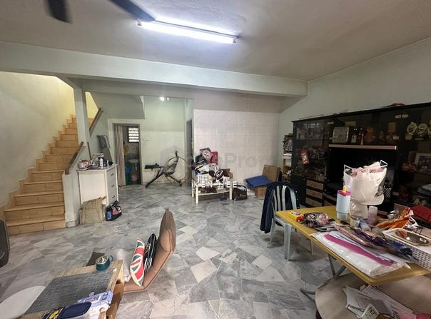 Jalan BS 5/15, Seri Kembangan, Selangor 43300