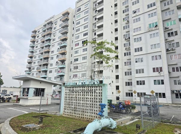 Rawang, Selangor 48020