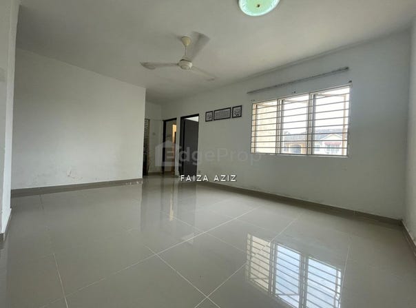 Taman Bunga Raya, Bukit Beruntung, Rawang, 48300, Selangor, Rawang, Selangor 48300