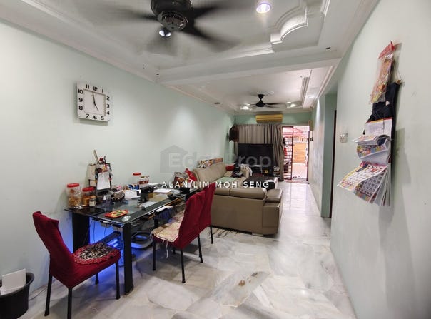Jalan TK 2, Puchong, Selangor 47180
