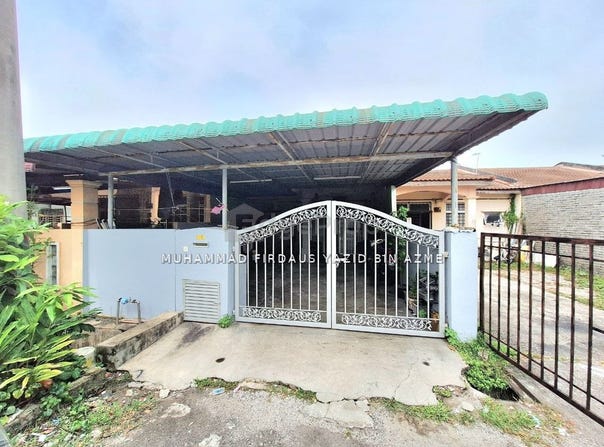 Persiaran Mahkota, Banting, Selangor 42700