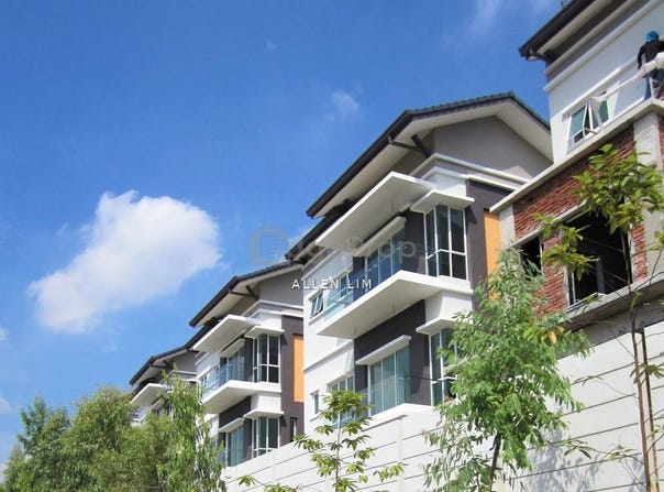 Jalan Ridgeview, Kajang, Selangor 43000