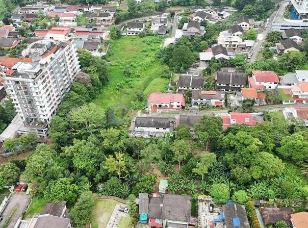 Off Jalan Besar, Kulai, Johor 81100