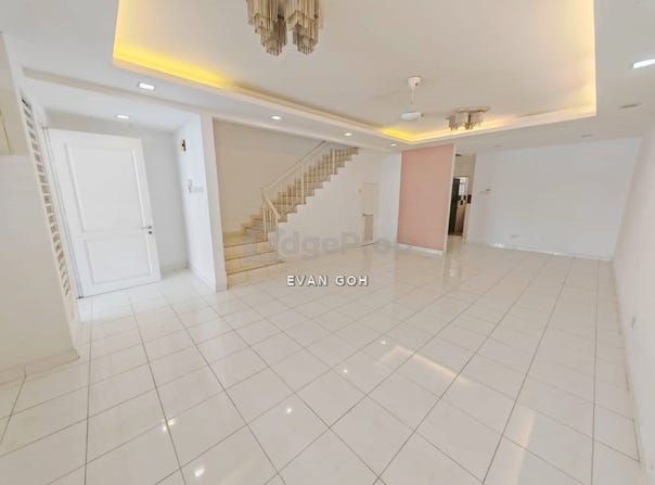 Jalan Mutiara, Puchong, Selangor 47100
