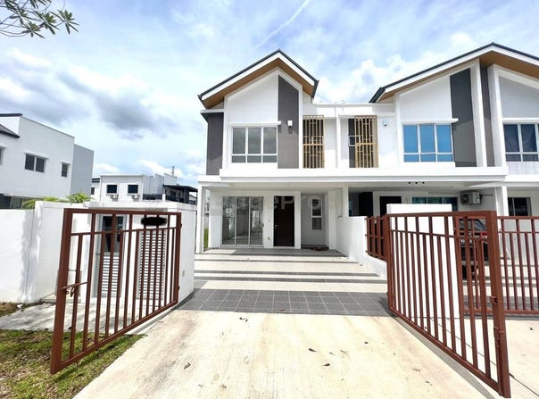 Jalan EcoHill 9, Beranang, Selangor 43700
