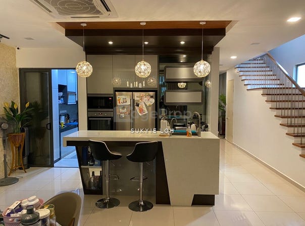 Jalan Tasik Damai, Sungai Besi, Kuala Lumpur 57000