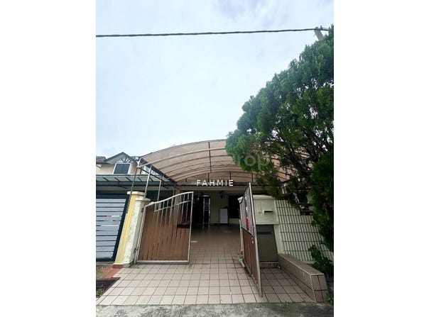 Jalan BK 2, Puchong, Selangor 47180
