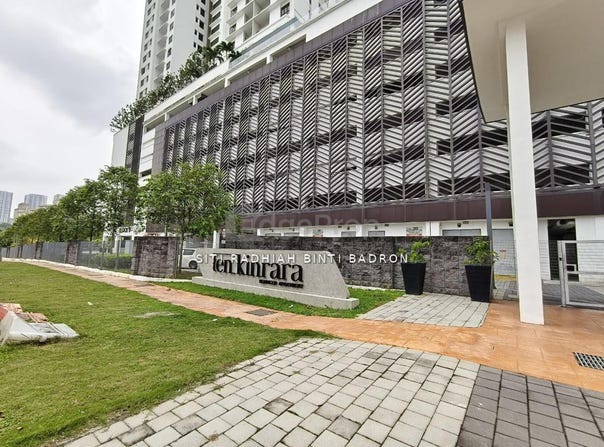 Jalan BK 5a, Bandar Kinrara Puchong, Selangor 47100